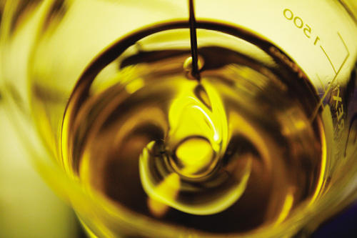 工業(yè)白沙潤滑油企業(yè)智能化發(fā)展趨勢